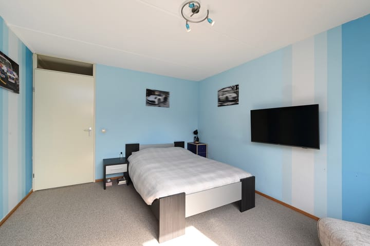 Foto 32 van Nieuwenhoornstraat 14