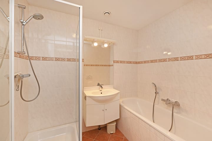 Foto 33 van Nieuwenhoornstraat 14