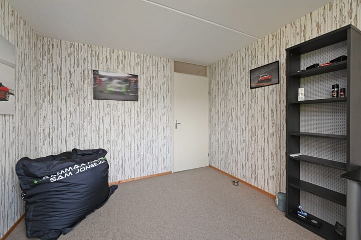 Foto 37 van Nieuwenhoornstraat 14