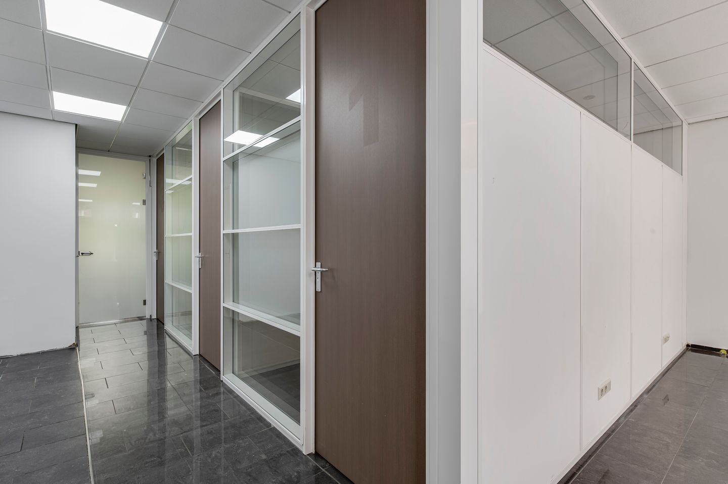 Photo 10 of Herenstraat 38