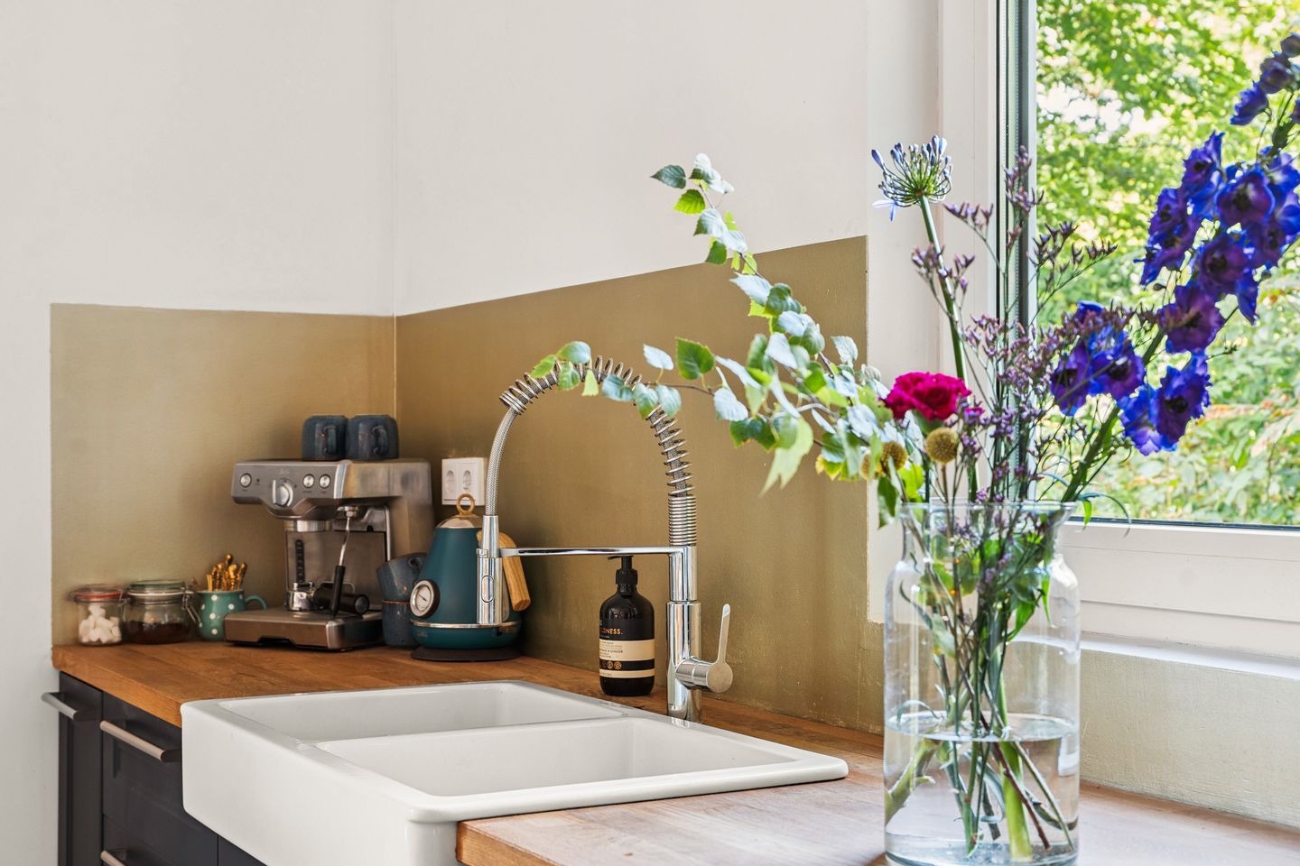 Foto 10 van Middenweg 7-C