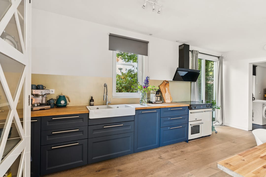 Foto 11 van Middenweg 7-C