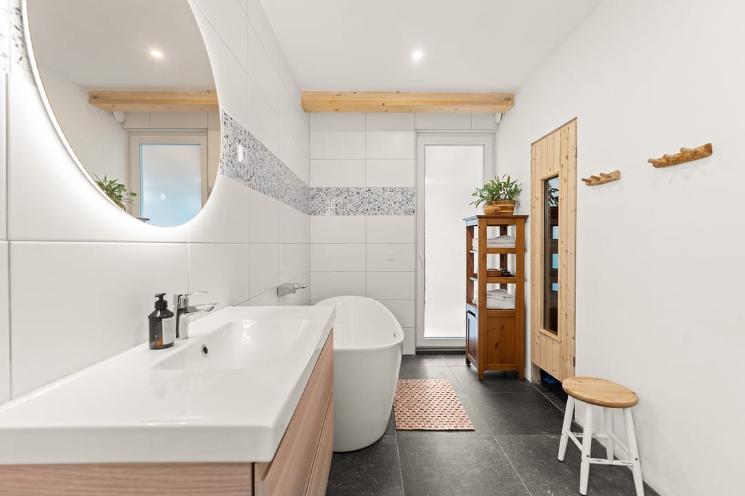 Foto 16 van Middenweg 7-C