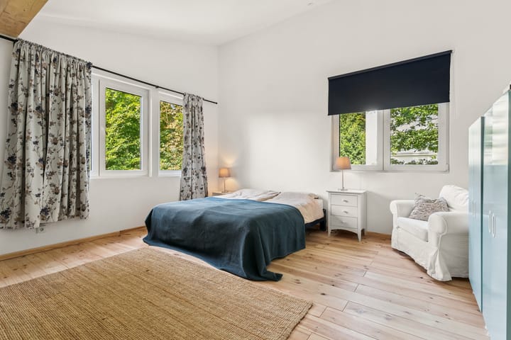 Foto 21 van Middenweg 7-C