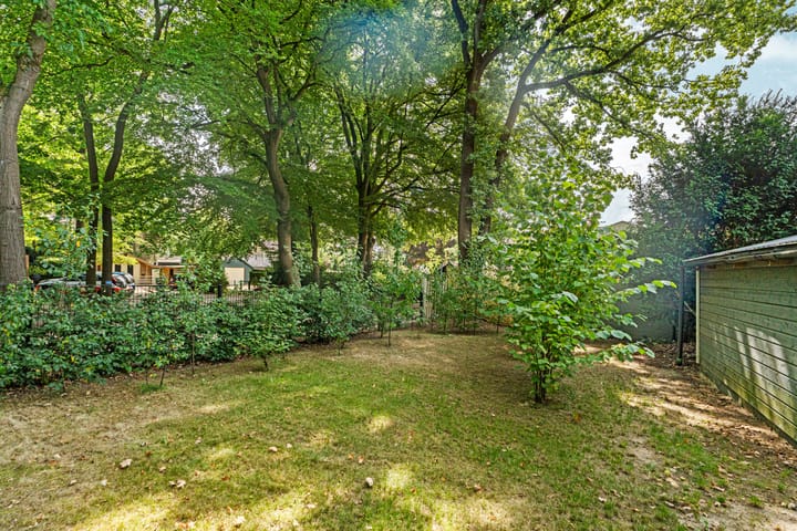 Foto 43 van Middenweg 7-C