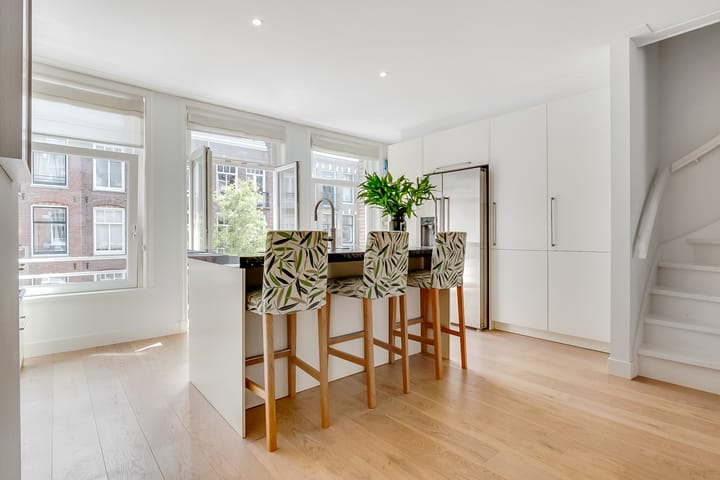 Foto 9 van Brederodestraat 32-2