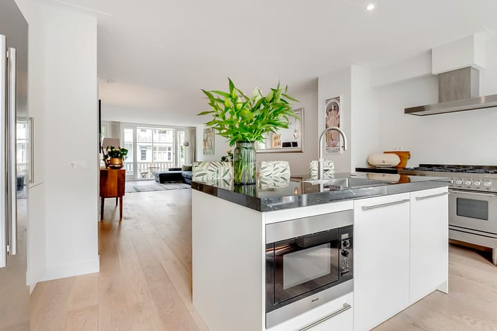 Foto 12 van Brederodestraat 32-2