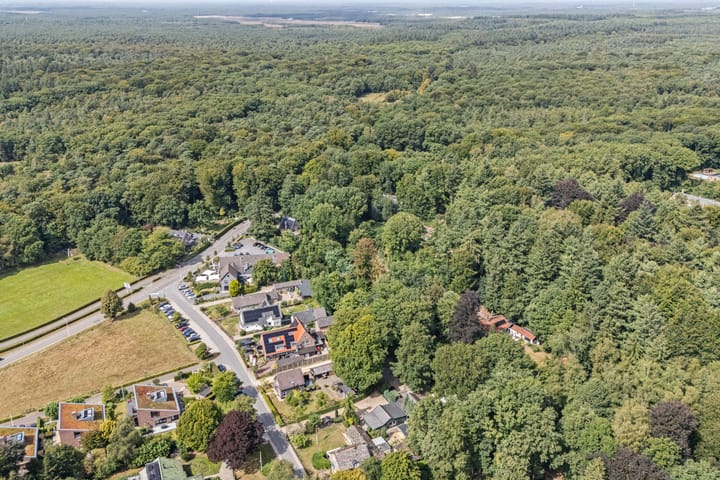 Foto 51 van Middenweg 7-C