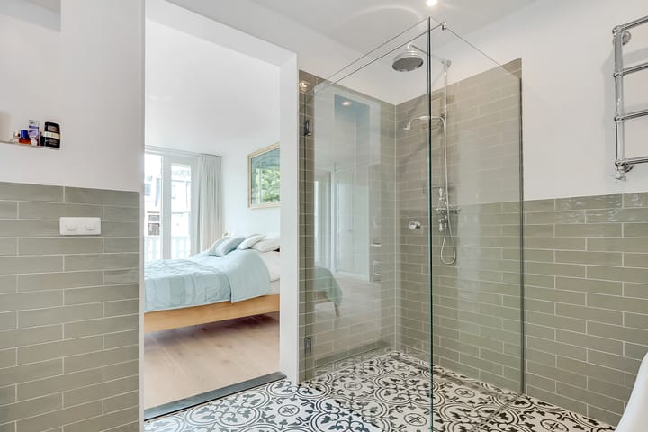 Foto 21 van Brederodestraat 32-2