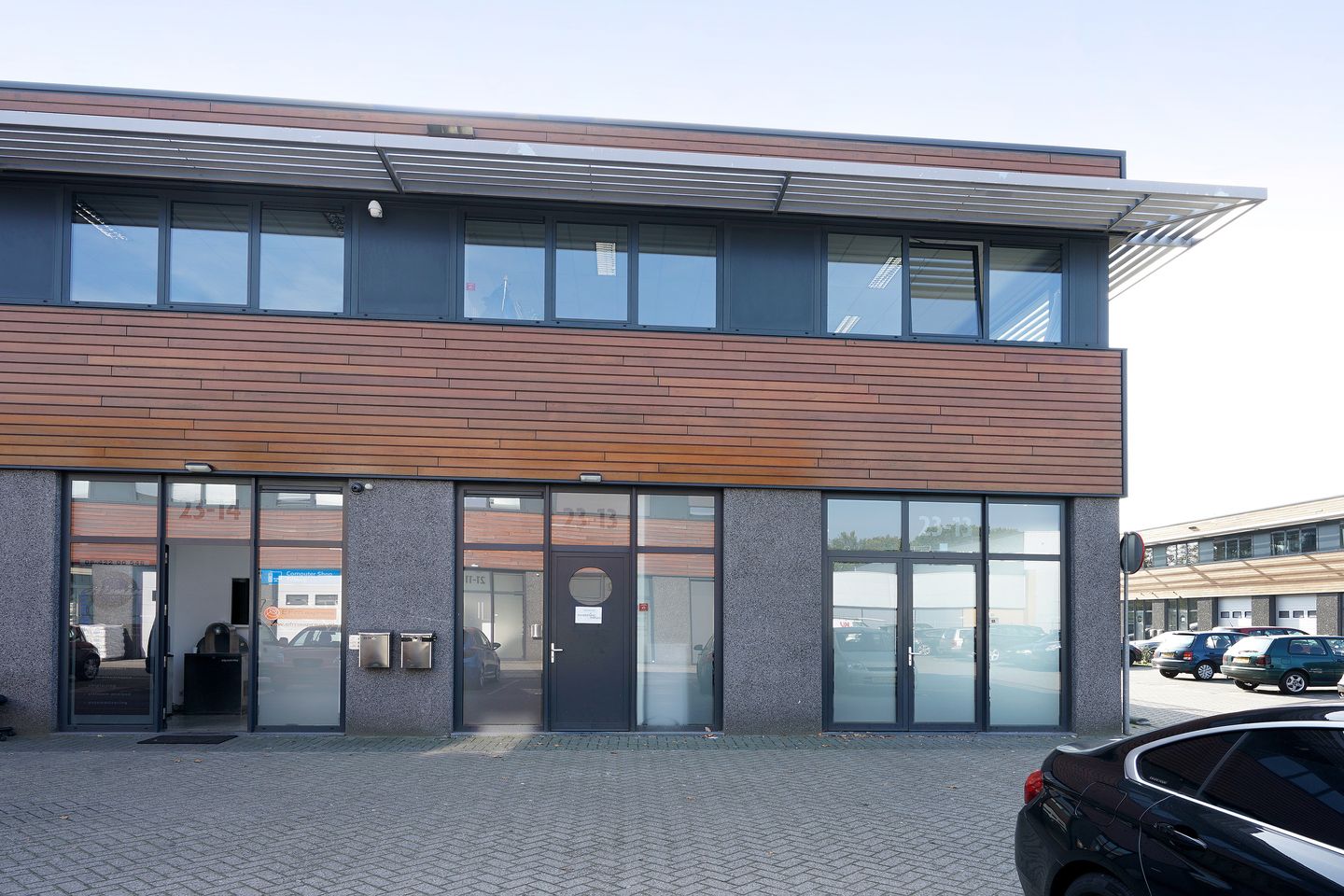 View photo 2 of Kraaivenstraat 23-13