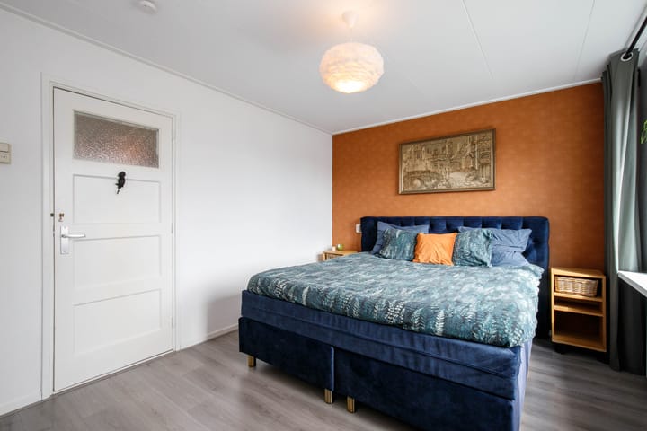 Foto 19 van Jan Lutmastraat 13