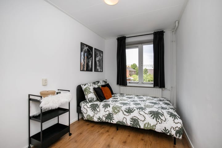 Foto 23 van Jan Lutmastraat 13