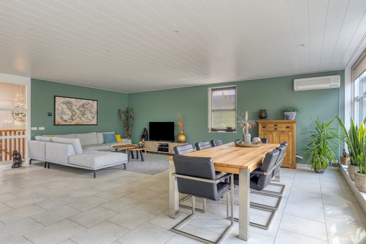 Photo 26 of Reint Dijkemastraat 6-A