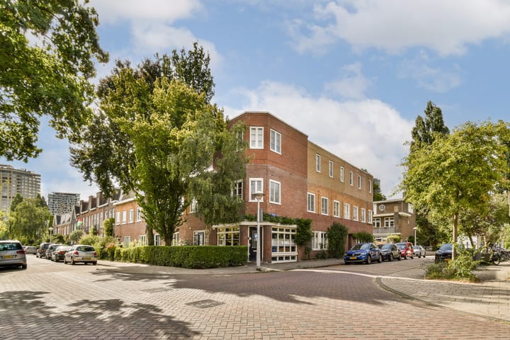 Photo 1 of Von Guerickestraat 72