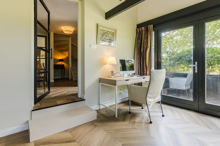 Photo 28 of Prinsenweg 6