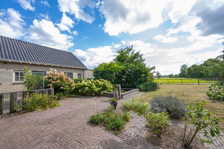 Foto 103 van Geerstraat 1