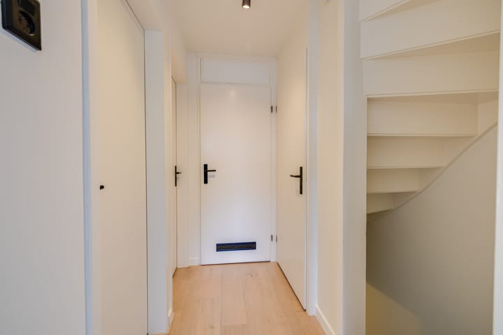 Foto 16 van Schoutenveld 301