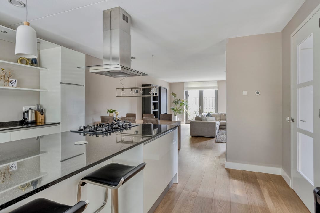 Photo 13 of Heinsbergenstraat 23