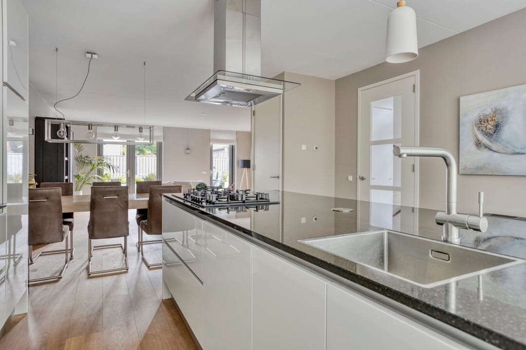 Photo 17 of Heinsbergenstraat 23