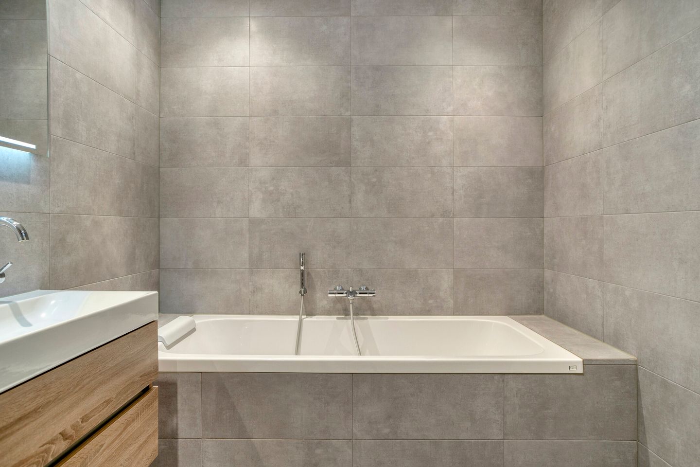 Photo 25 of Heinsbergenstraat 23