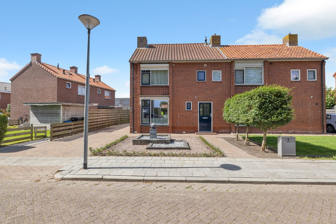 Foto 2 van Burg. Garreltsweg 44