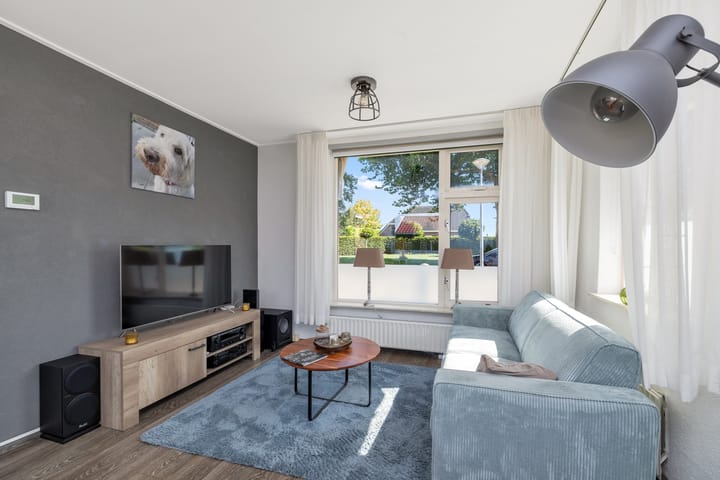 Foto 9 van Burg. Garreltsweg 44