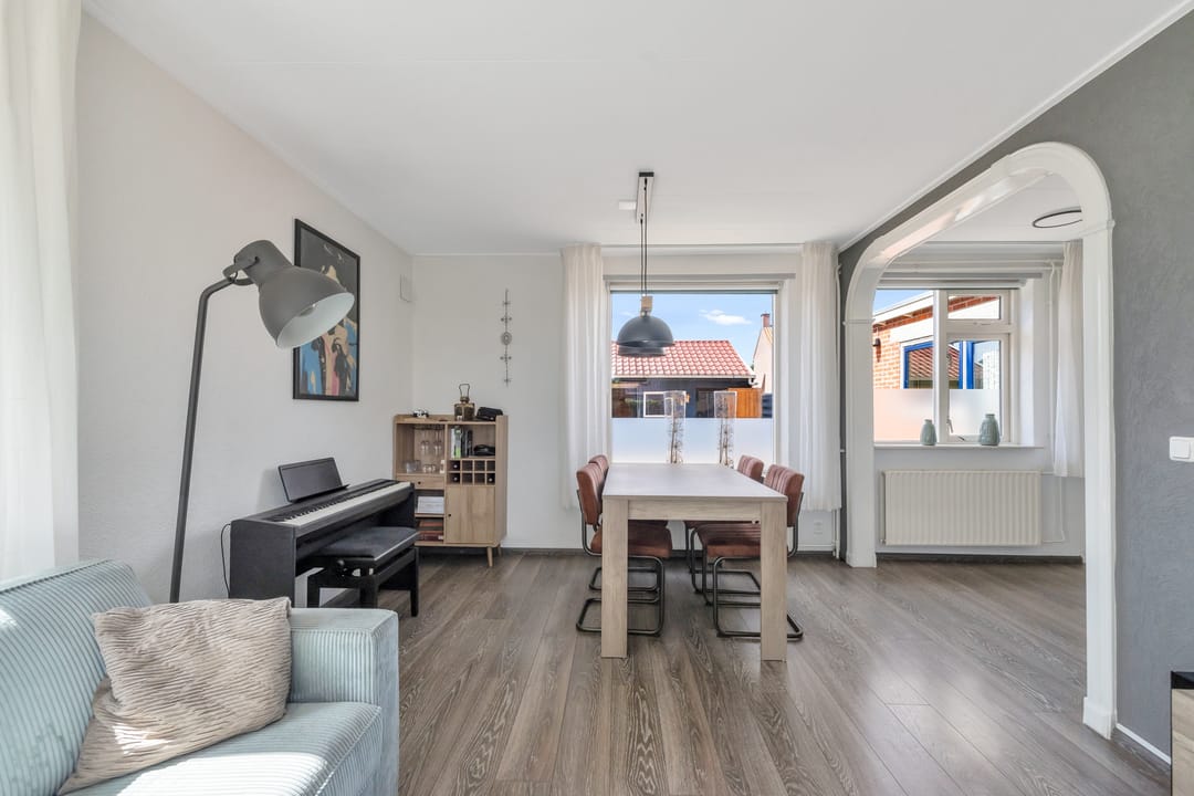 Foto 13 van Burg. Garreltsweg 44