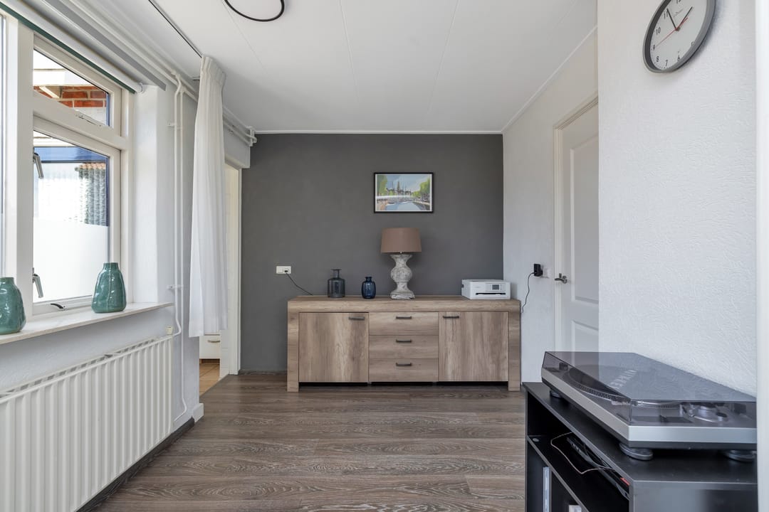 Foto 16 van Burg. Garreltsweg 44