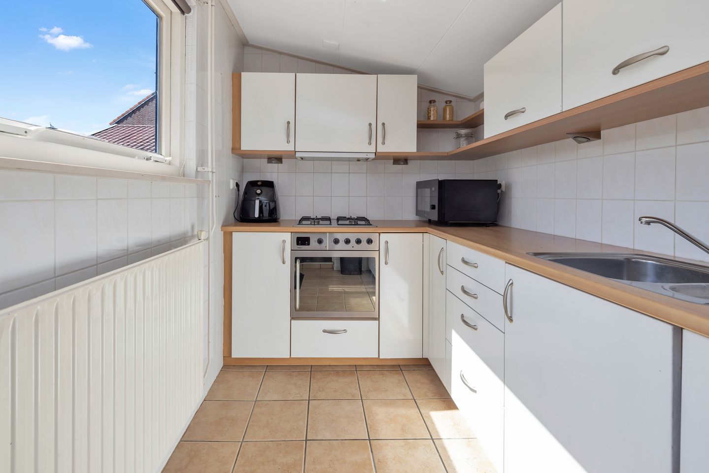 Foto 19 van Burg. Garreltsweg 44