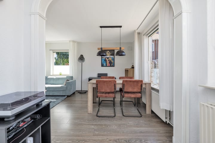 Foto 21 van Burg. Garreltsweg 44