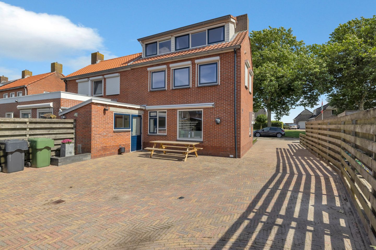 Foto 40 van Burg. Garreltsweg 44