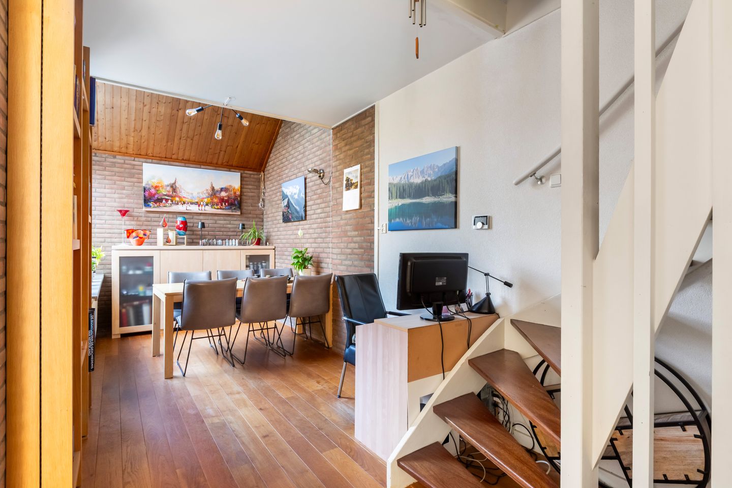 Foto 14 van Zwaluwstraat 81