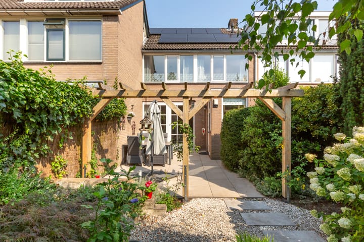 Foto 40 van Zwaluwstraat 81