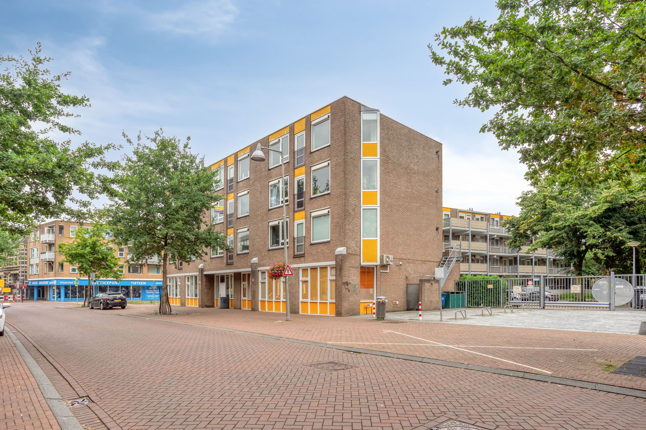 Photo 30 of Kalverstraat 69