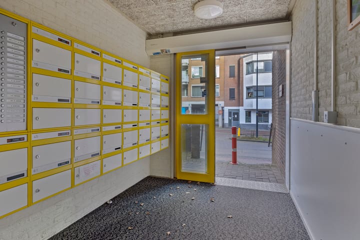 Foto 25 van Kalverstraat 73