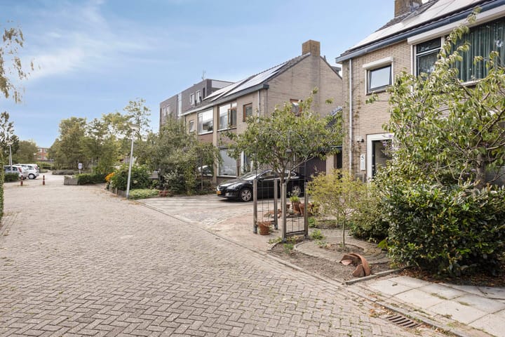 Foto 29 van Roemer Visscherstraat 5