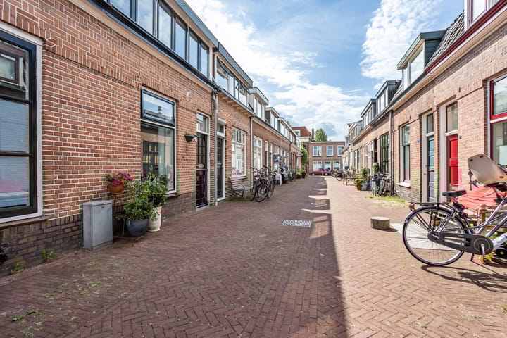 Foto 26 van Bloemstraat 12