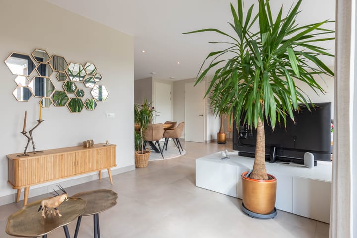 Foto 13 van Smaragd 27