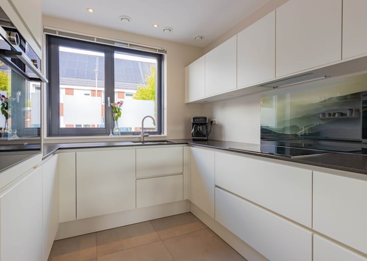 Foto 18 van Smaragd 27