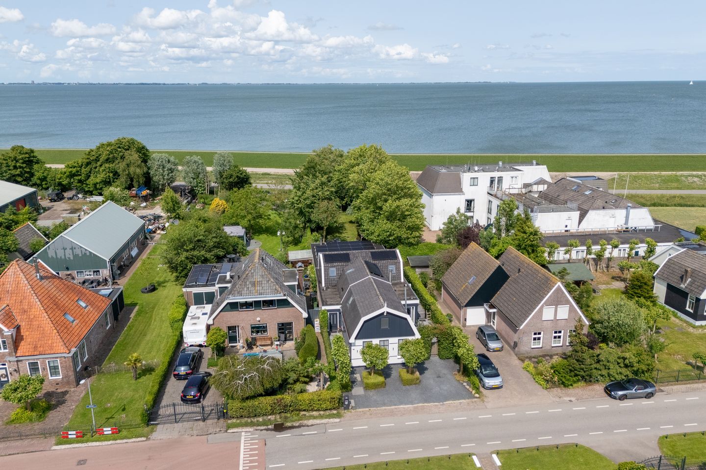 Foto 14 van Warder 174