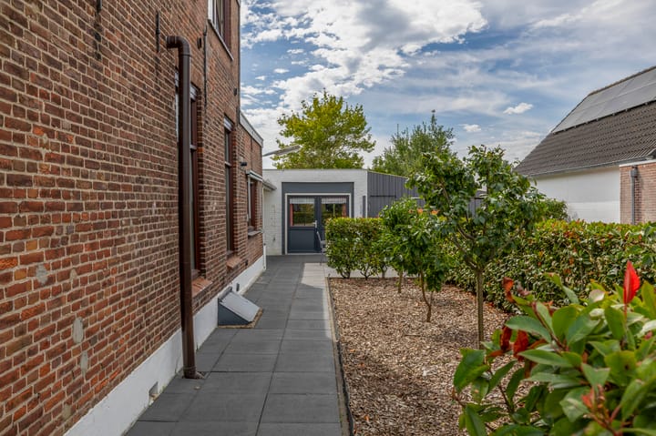 Foto 42 van De Langeweg 8