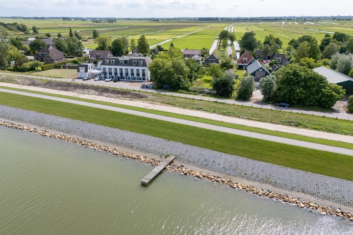 Foto 18 van Warder 174