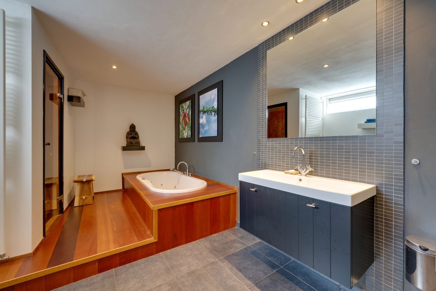 Foto 49 van Warder 174