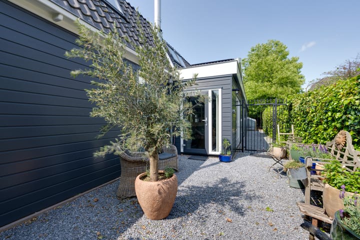 Foto 76 van Warder 174