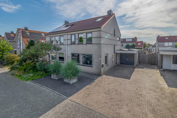 Photo 1 of Strandloper 45