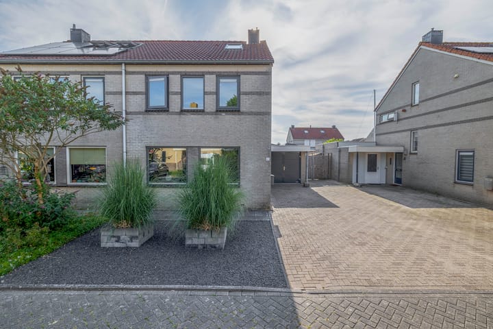 Photo 4 of Strandloper 45