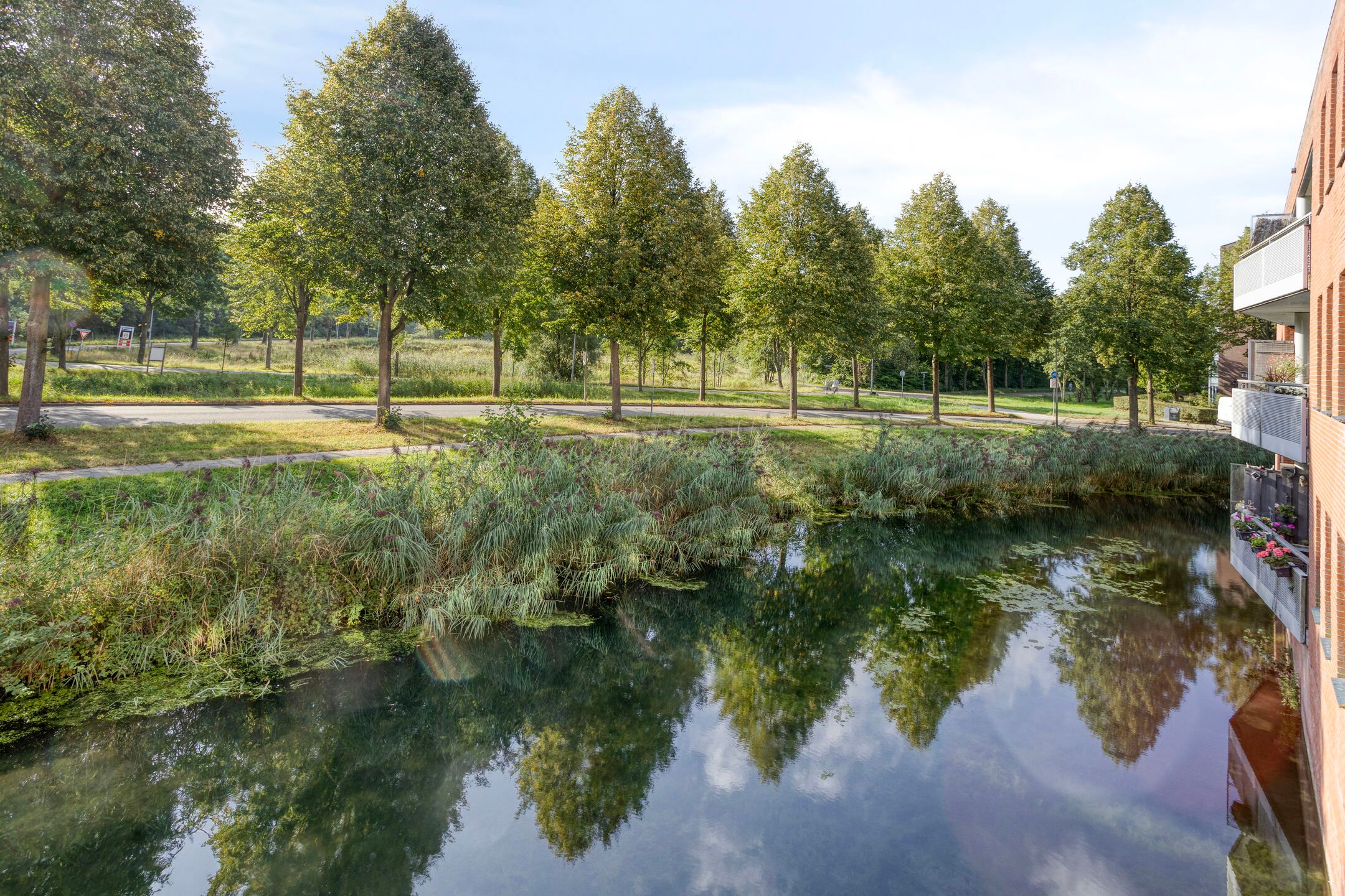 Foto 30 van Sichtermanmarke 106