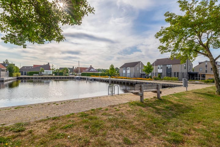 Photo 51 of Strandloper 45