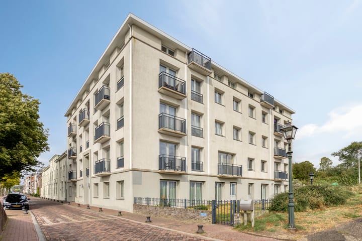 Foto 2 van Oostkade 4-A2