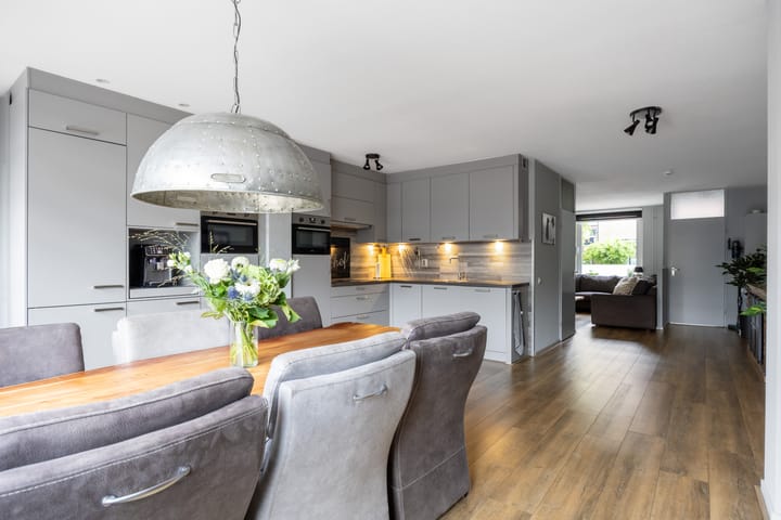 Foto 15 van Jensemaheerd 84